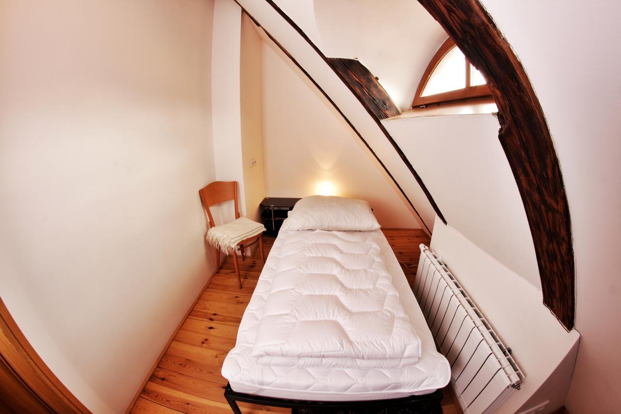 Albergue Homer - Old Town Square *